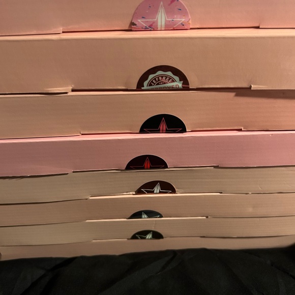 Jeffree star mirrors several colors - Picture 7 of 16